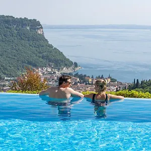 Madrigale Panoramic Lifestyle & Soulful 4*, Costermano Italië