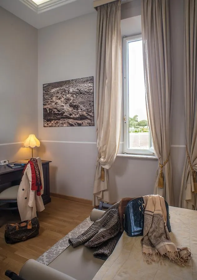 ***  Hotel Navy Livorno Italië