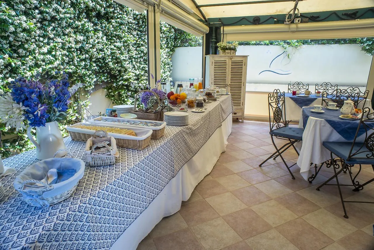 Hotel Navy Livorno