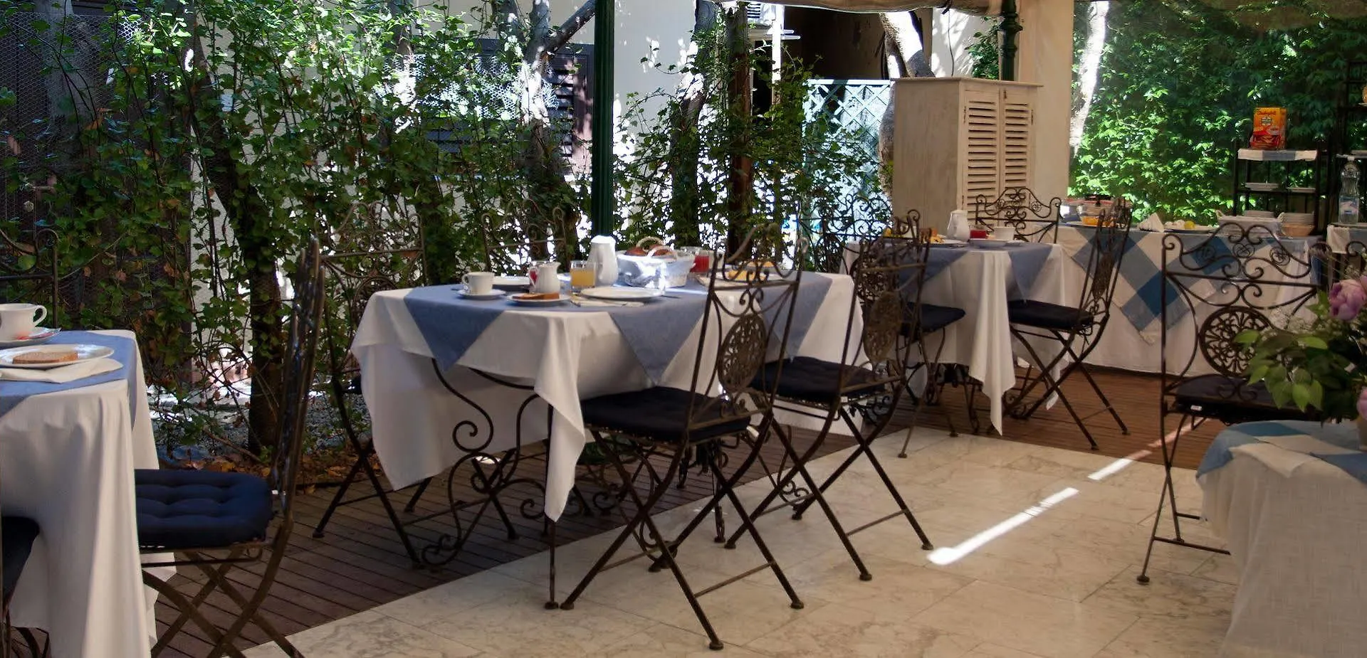 Hotel Navy Livorno 3*,