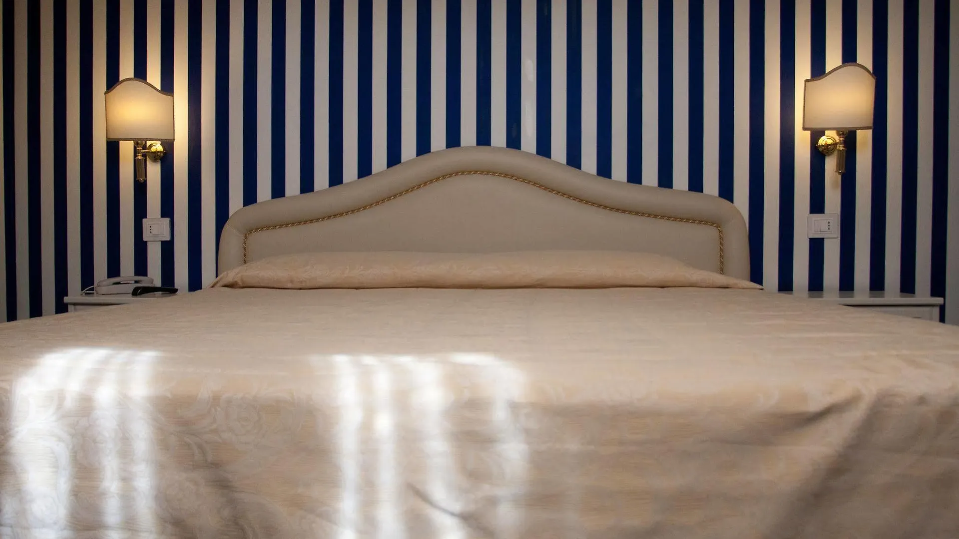 Hotel Navy Livorno